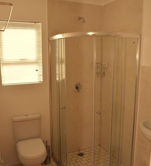 شقة غرفتين, Tygerviews