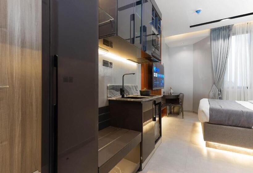 استودیوی استاندارد, Gta Hotel Ikeja