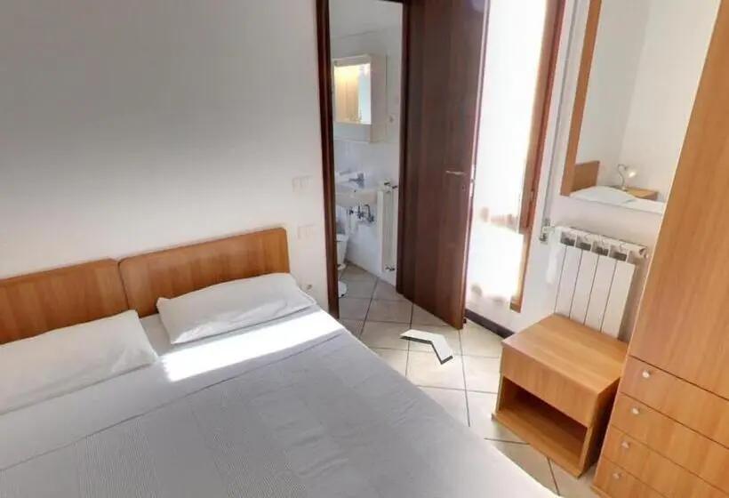 エコノミールーム, Locanda Vittoria