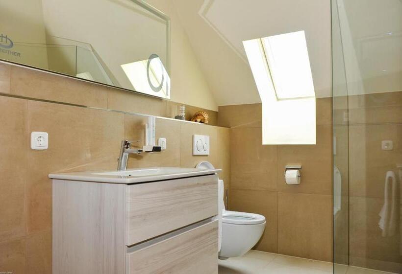 Номер Стандарт, Restaurant Juwel