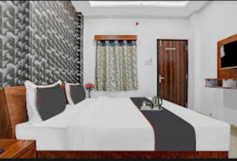 غرفة قياسية, Shivaay,indore