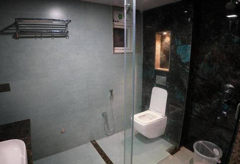 غرفة ديلوكس, Woodland