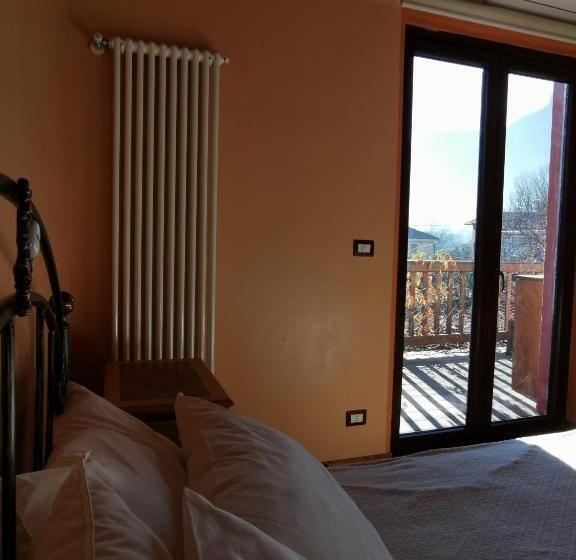 חדר סטנדרט לארבעה, Adagio Guesthouse