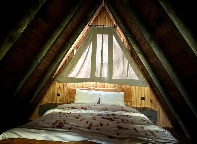 Standard Neljän Hengen Huone, Arslanlar İteni̇çi̇ Bungalow