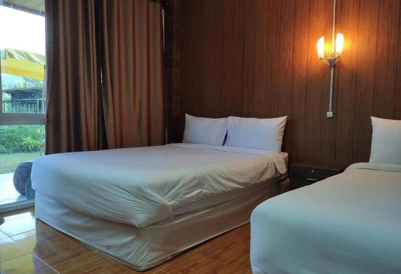 Четырехместный Номер Стандарт Вид на Сад, Pruksatara Garden