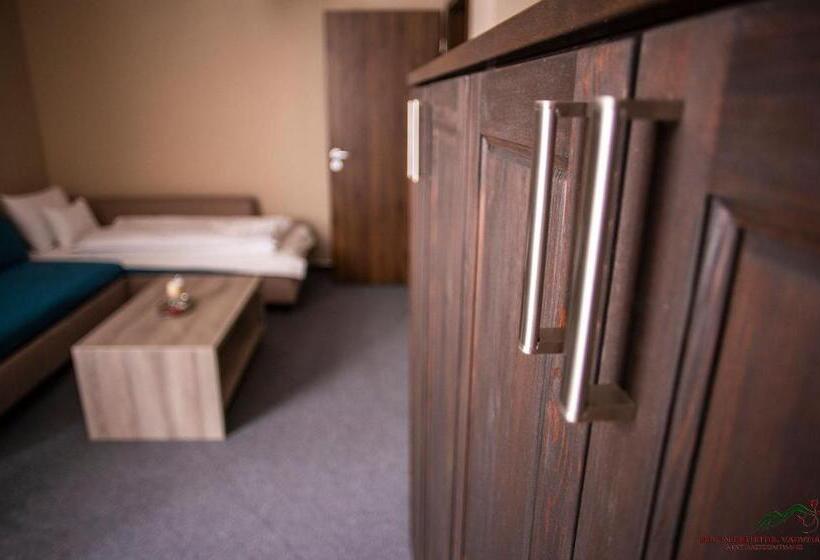 سوییت, Selfness Hotel Vadvirág Mátraszentimre
