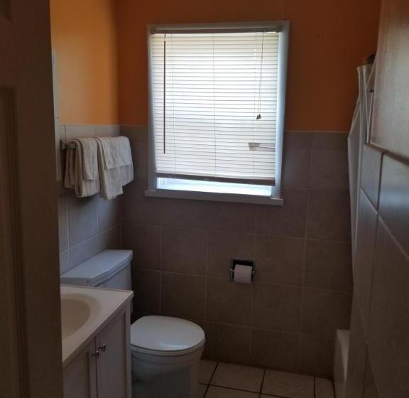 스탠다드 룸 킹사이즈 침대, Sooner Motel