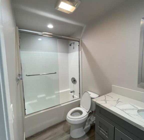 اتاق لوکس, Private In New Appartment Withbath