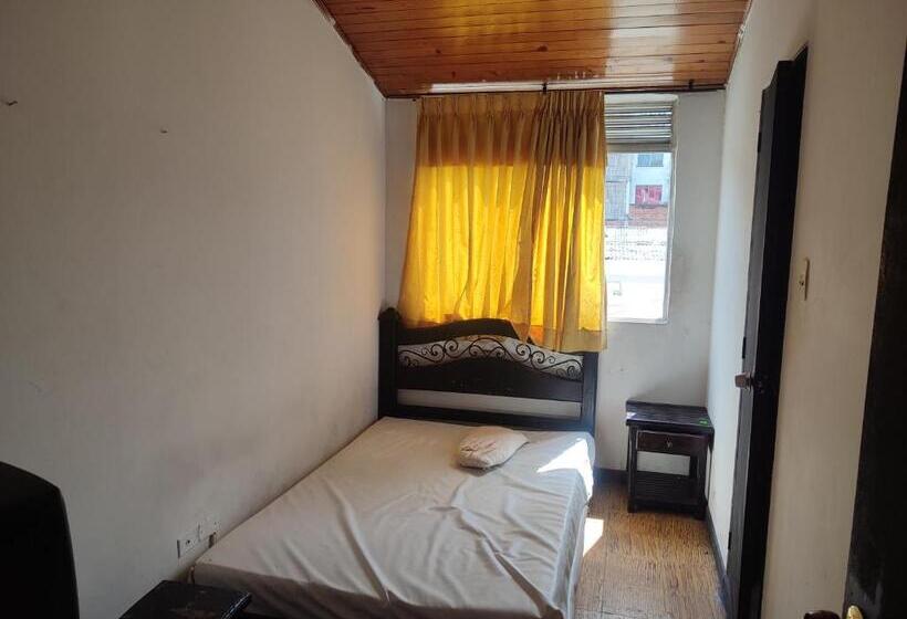 Номер Стандарт, Habitaciones Con 1 Cama Y Baño Privado