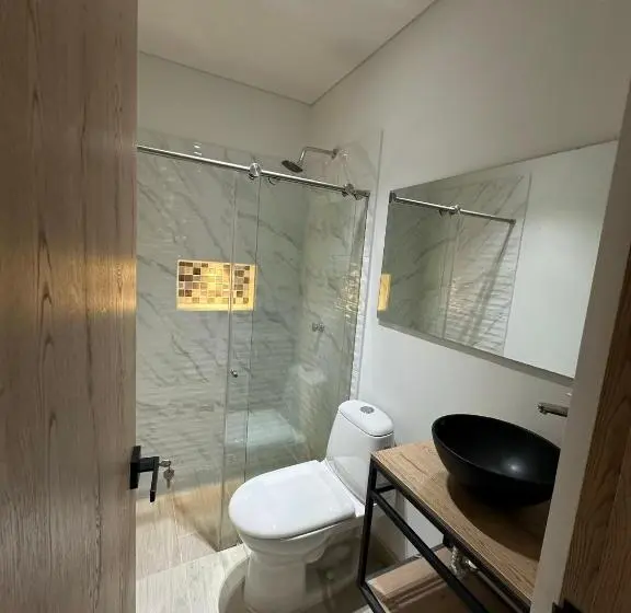 اتاق لوکس, La Casona San Sebastian
