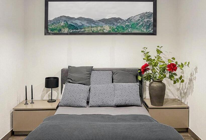 Апартаменты 1 Спальня, Living&comfort Lux Apartement