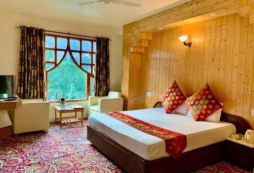 Büyük Çift Kişilik Yataklı Lüks Oda, Mm Retreat Manali   Best Luxury Hotel Near Mall Road