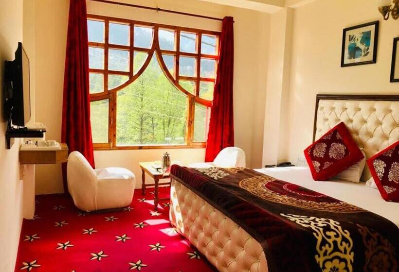 Büyük Çift Kişilik Yataklı Lüks Oda, Mm Retreat Manali   Best Luxury Hotel Near Mall Road