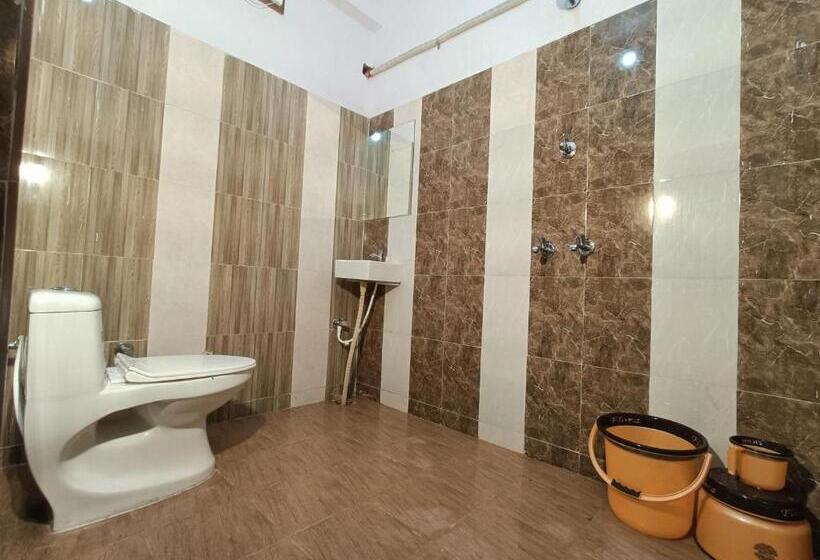 Standard Szoba, Narayan Guest House