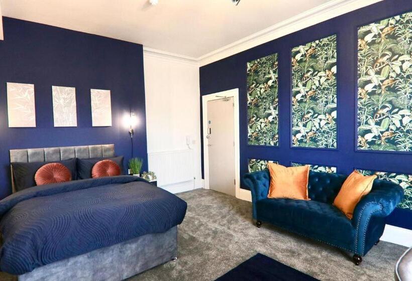 デラックスルーム, The Grand Guest House   Bond Street