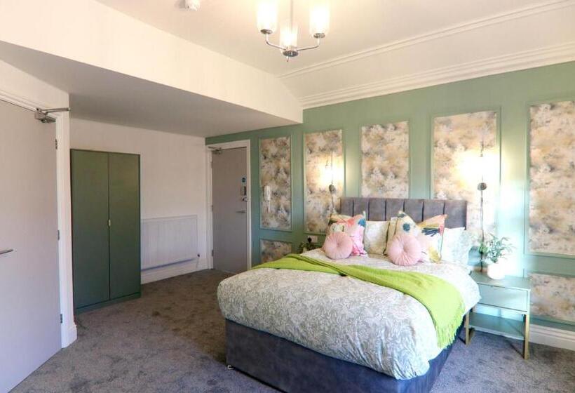 Номер Deluxe, The Grand Guest House   Bond Street