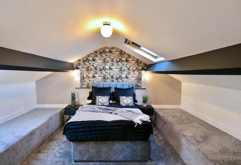 デラックスルーム, The Grand Guest House   Bond Street