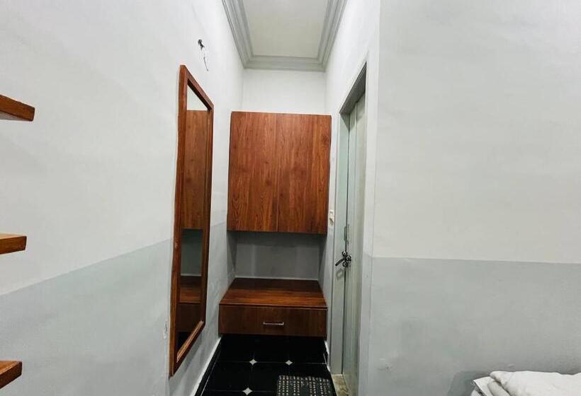 חדר סטנדרט, Hlc Ayurveda And Nature Cure