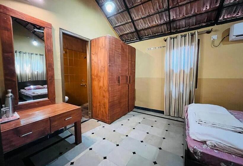 חדר דלוקס, Hlc Ayurveda And Nature Cure