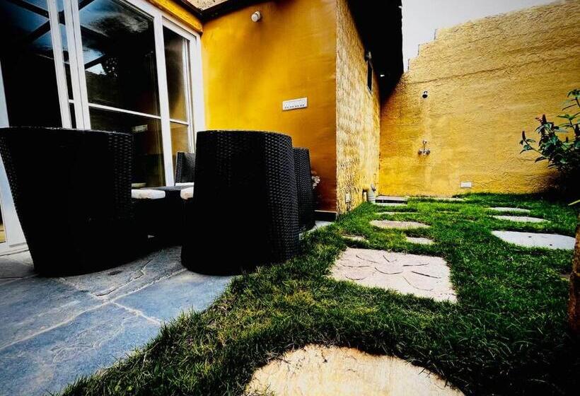 סוויטה דלוקס, Hlc Ayurveda And Nature Cure