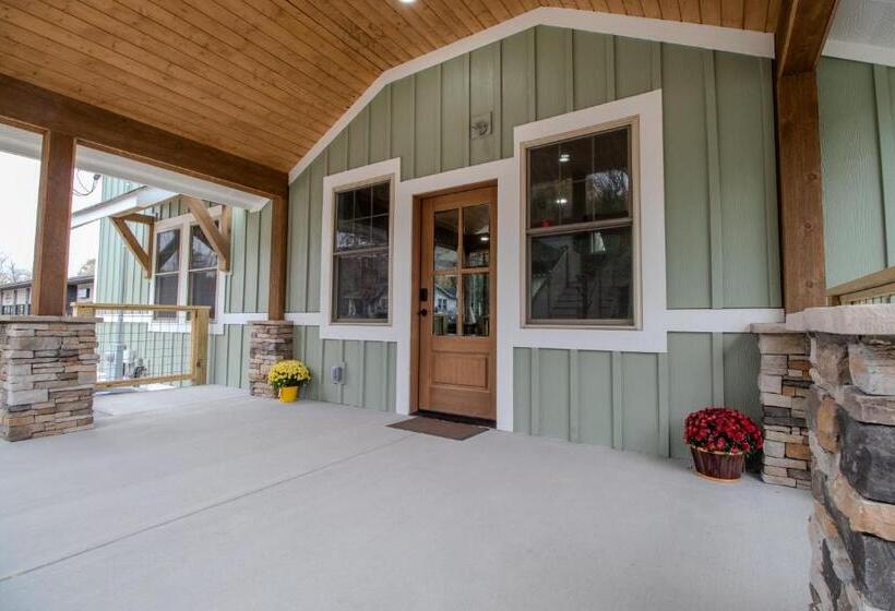 豪华房间, The Lazy Tiger Hostel