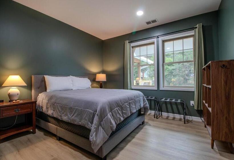 豪华房间, The Lazy Tiger Hostel