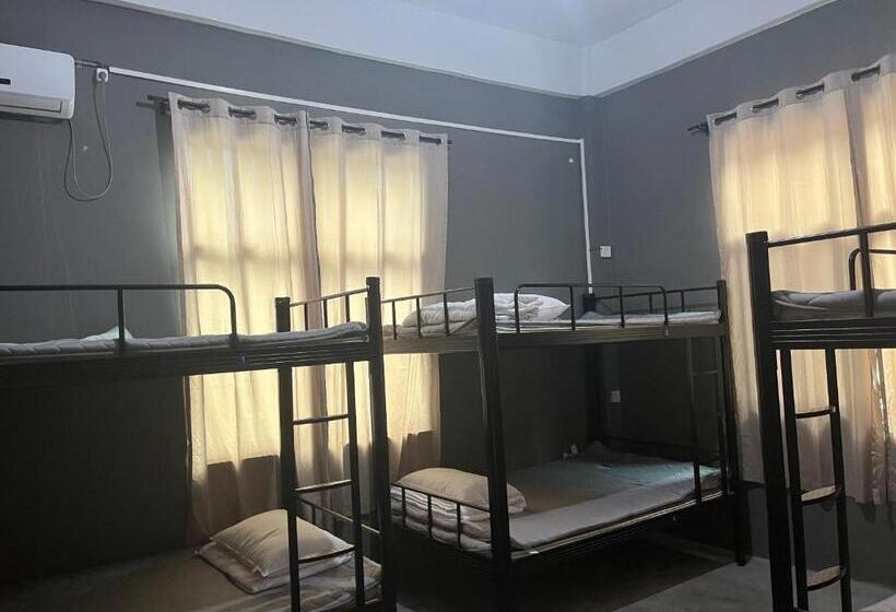 מיטה בחדר משותף, Gar S Homestay