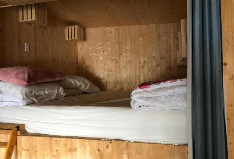 スタンダード4人部屋, Le Gîte Du Lac à La Tortue