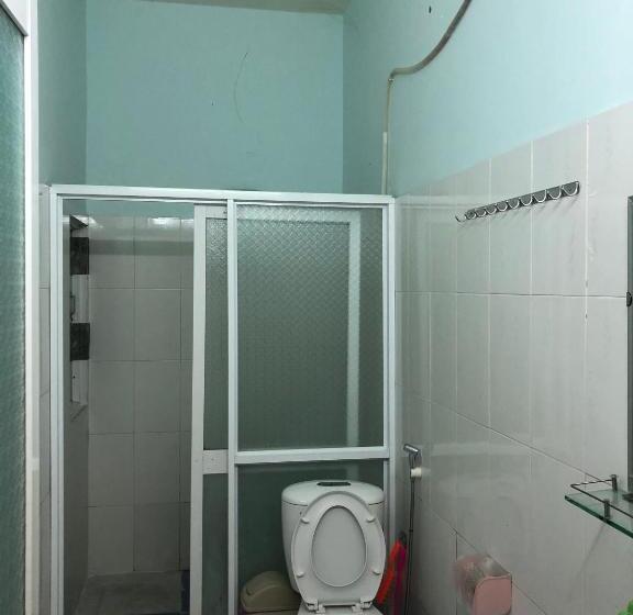 اتاق استاندارد چهار تخته, Nhà Nghỉ Bình Minh 0vat