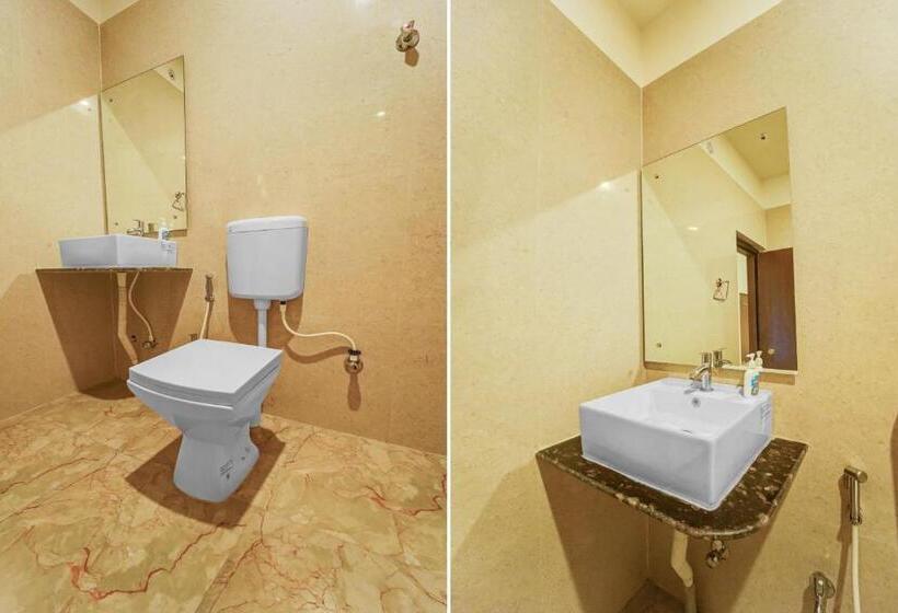 Трехместный Номер Классика, Collection O Saria Hotel & Banquet Hall