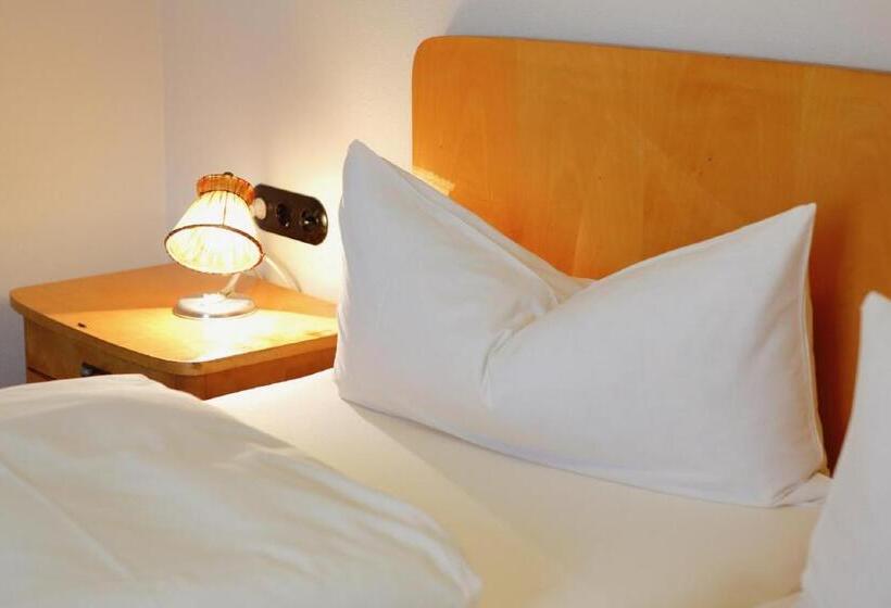 חדר סטנדרט, Gasthof Krone Fladungen