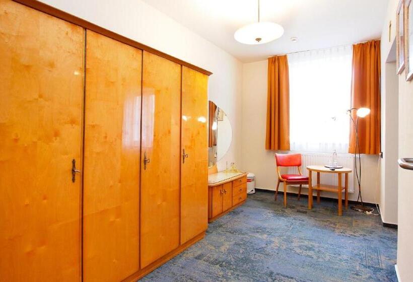 Номер Стандарт, Gasthof Krone Fladungen