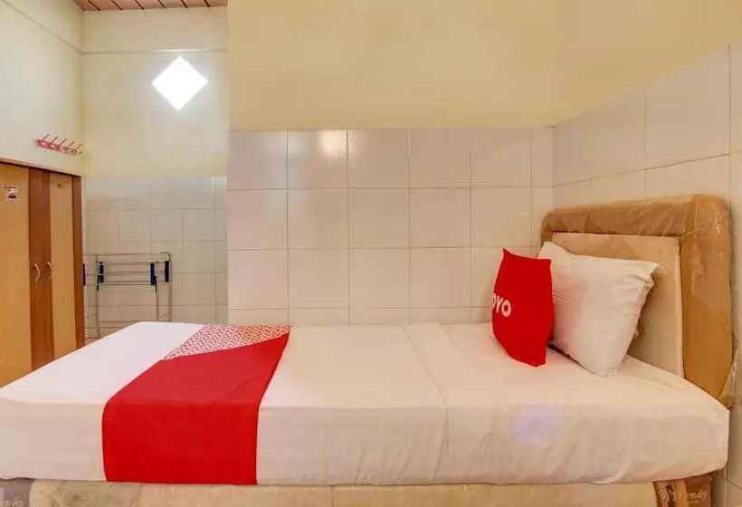 Economy Zimmer, Oyo 93360 Wisma Subur