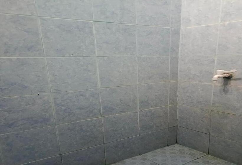 Номер Economy, Spot On 93375 Elang Homestay