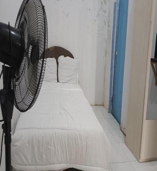 חדר אקונומי, Spot On 93375 Elang Homestay