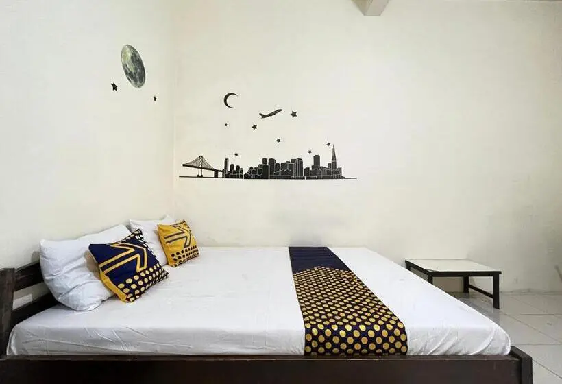 Economy Zimmer, Spot On 93398 Sudimoro Guest House
