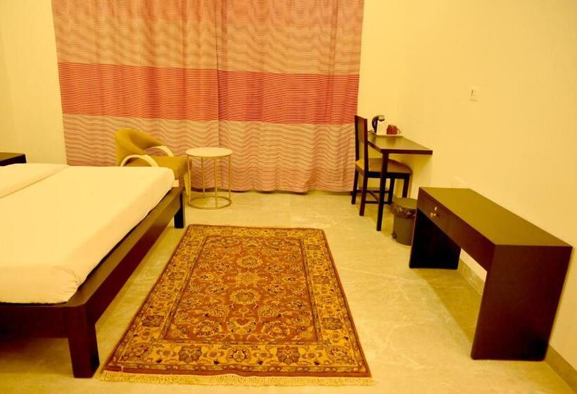别墅: 1间卧室带游泳池, The Peace  A 2bhk Luxury Private Pool Villa