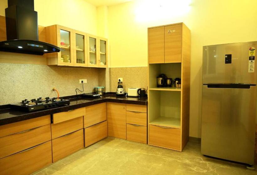 فيلا غرفة نوم واحدة مع مسبح, The Peace  A 2bhk Luxury Private Pool Villa