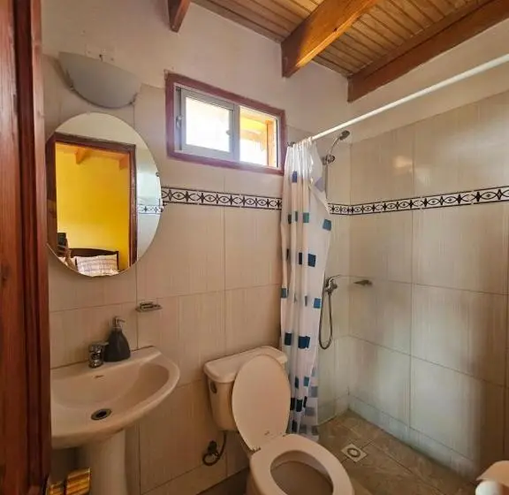 اتاق استاندارد سه نفره, Hostal Casa Los Duendes