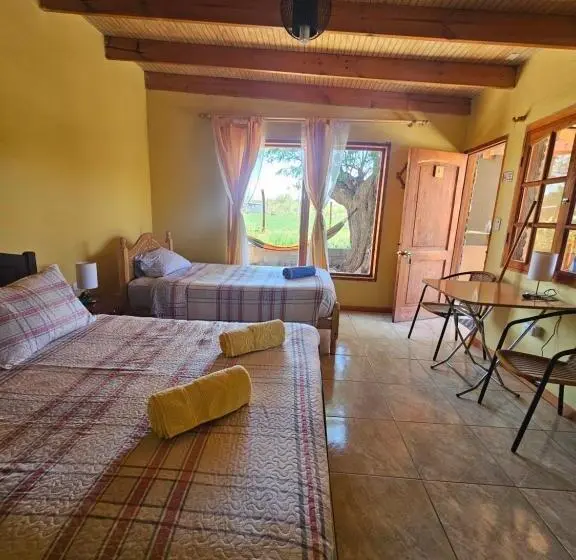 اتاق استاندارد سه نفره, Hostal Casa Los Duendes