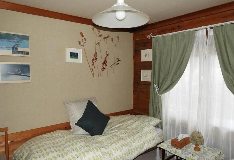 Standard Room, Snowfall Meteor 飛雪流星