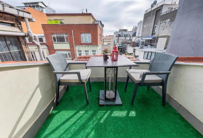 Люкс Дюплекс, The Business Class Suit