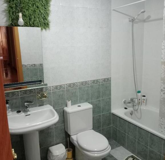 اتاق اکونومی, Habitaciones Confortables En Cuenca Con Desayuno