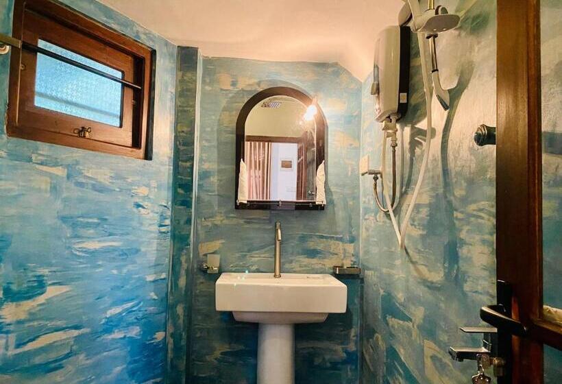 شقة غرفة واحدة, Nature Will