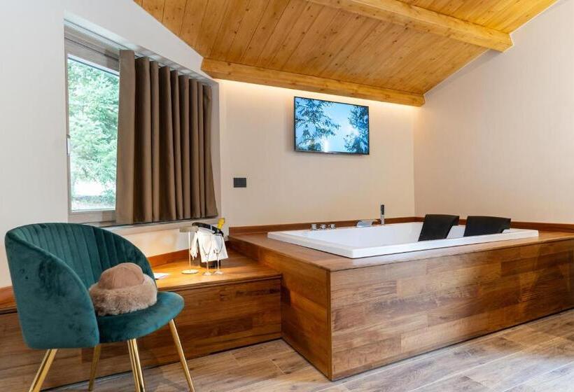 豪华房间, Villa Dei Larici