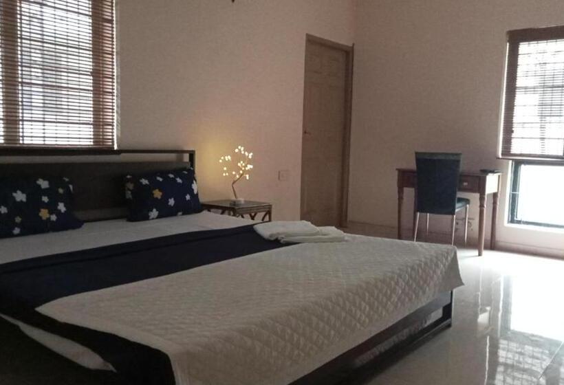 Quarto Familiar, Happystay@mayflower