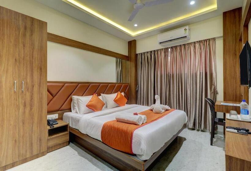 豪华房间, Archith