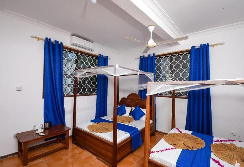 Номер Стандарт Вид на Море, Blue Tides Hotel & Restaurant