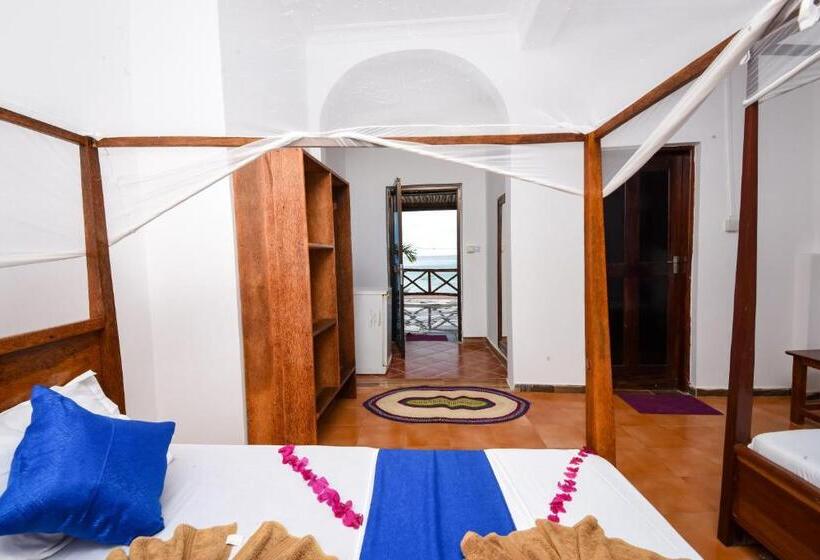اتاق استاندارد با چشم‌انداز دریا, Blue Tides Hotel & Restaurant