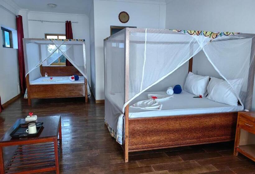 Номер Стандарт Вид на Море, Blue Tides Hotel & Restaurant